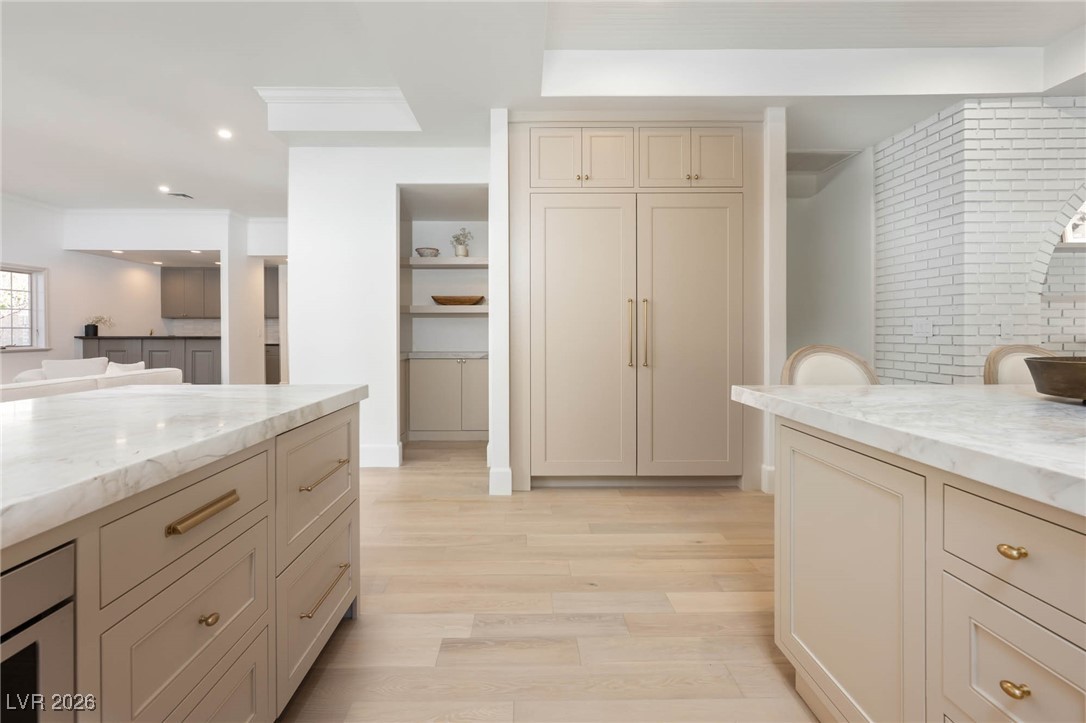 30 Quail Hollow Drive