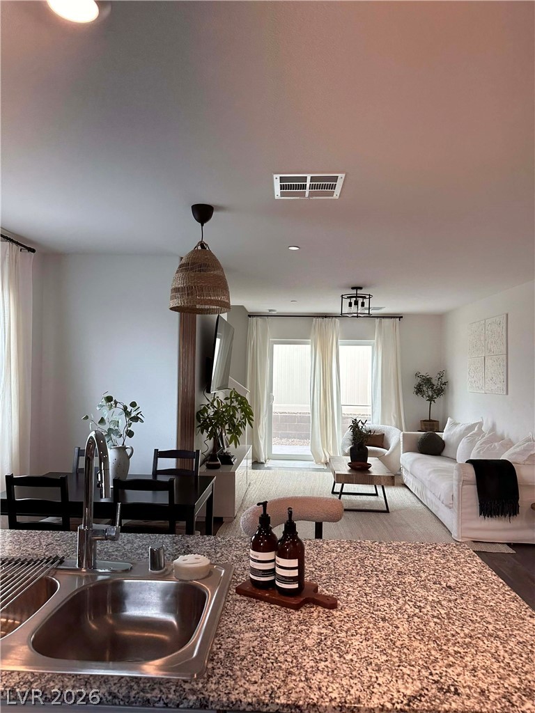 2709 Yellow Blaze Way 1