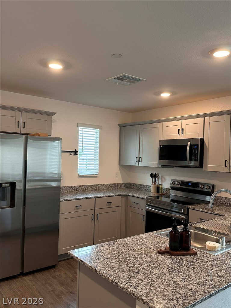 2709 Yellow Blaze Way 1