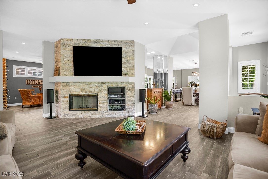 Properties 3 317 Wild Plum Lane