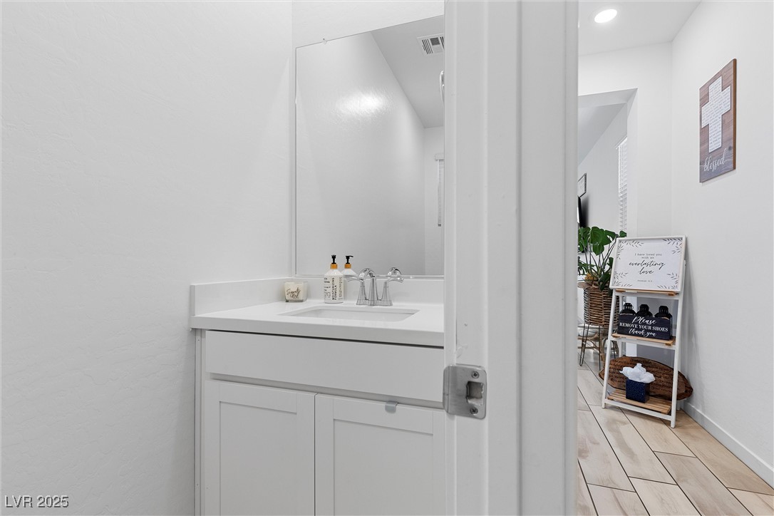 Henderson, Nevada 89011, United States, 3 Bedrooms Bedrooms, ,3 BathroomsBathrooms,Residential,Active,131646