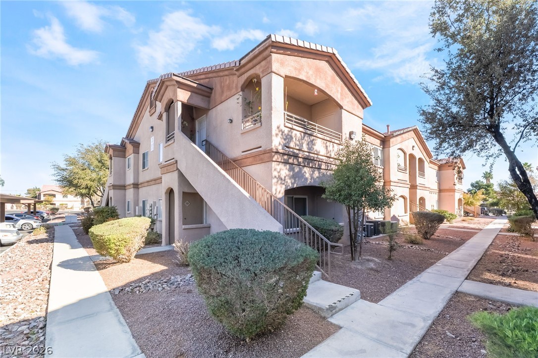 5751 E Hacienda Avenue 221