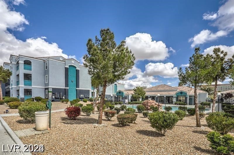6955 DURANGO Drive 2011