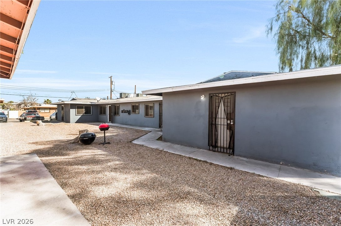 2609 Cedar Avenue