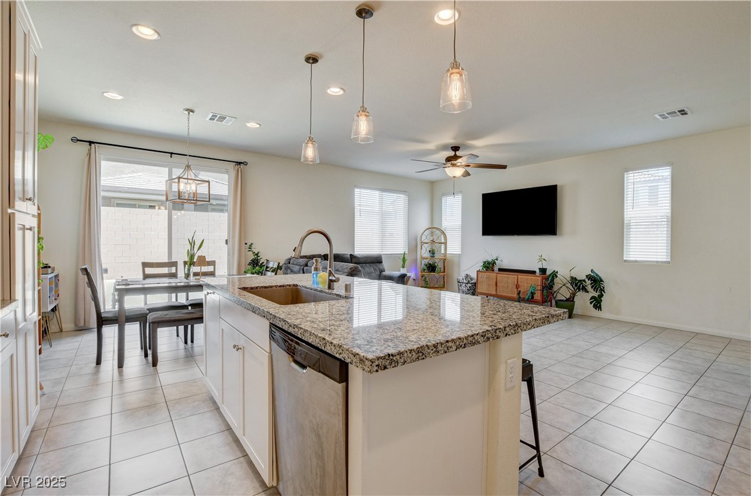 4240 Spring Storm Avenue, North Las Vegas, Nevada image 17