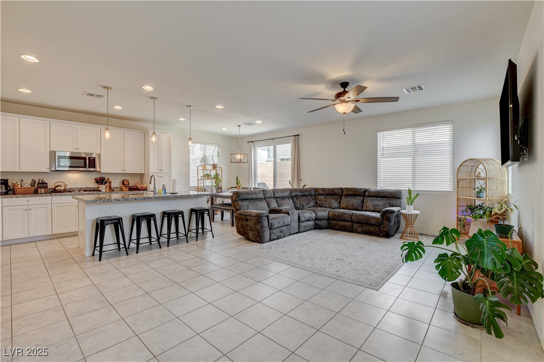 4240 Spring Storm Avenue, North Las Vegas, Nevada image 10