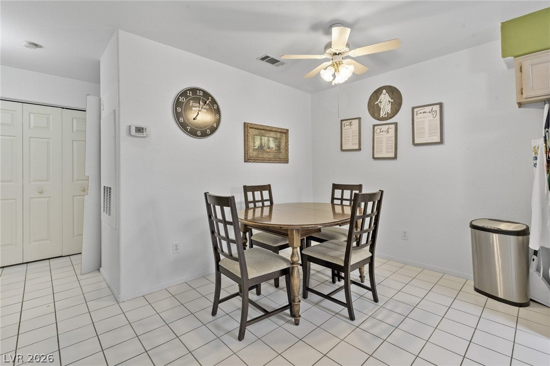 2725 S Nellis Boulevard 2137