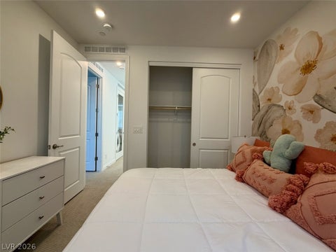 Tiny photo for 802 Royal Beekman Street, Henderson, NV 89011 (MLS # 2794211)