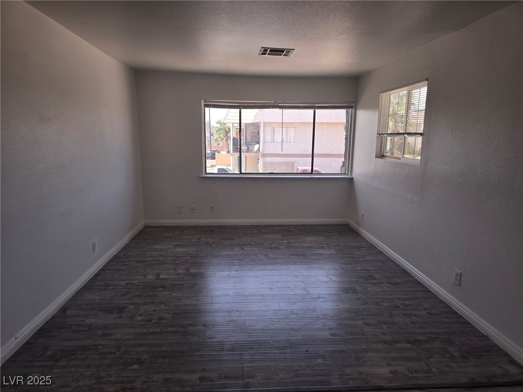 1724 Breckenwood Court 4