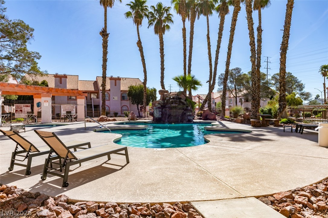 7570 W Flamingo Road 252