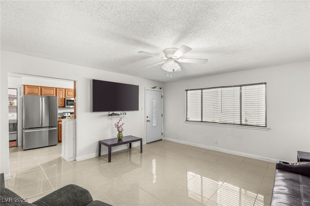 Properties 4 4201 Sunrise Avenue