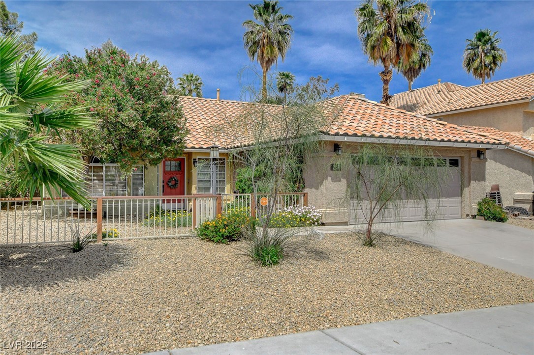 257 Helmsdale Drive, Henderson, Nevada image 1