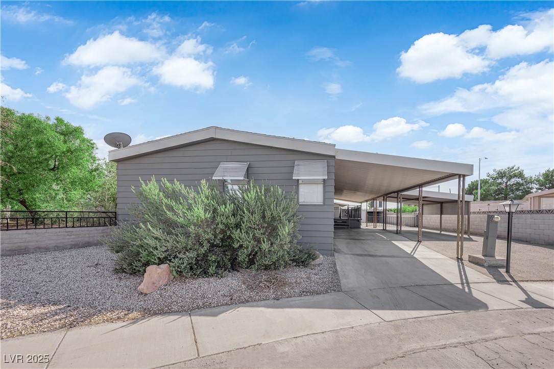 Properties 2 5411 Ario Road