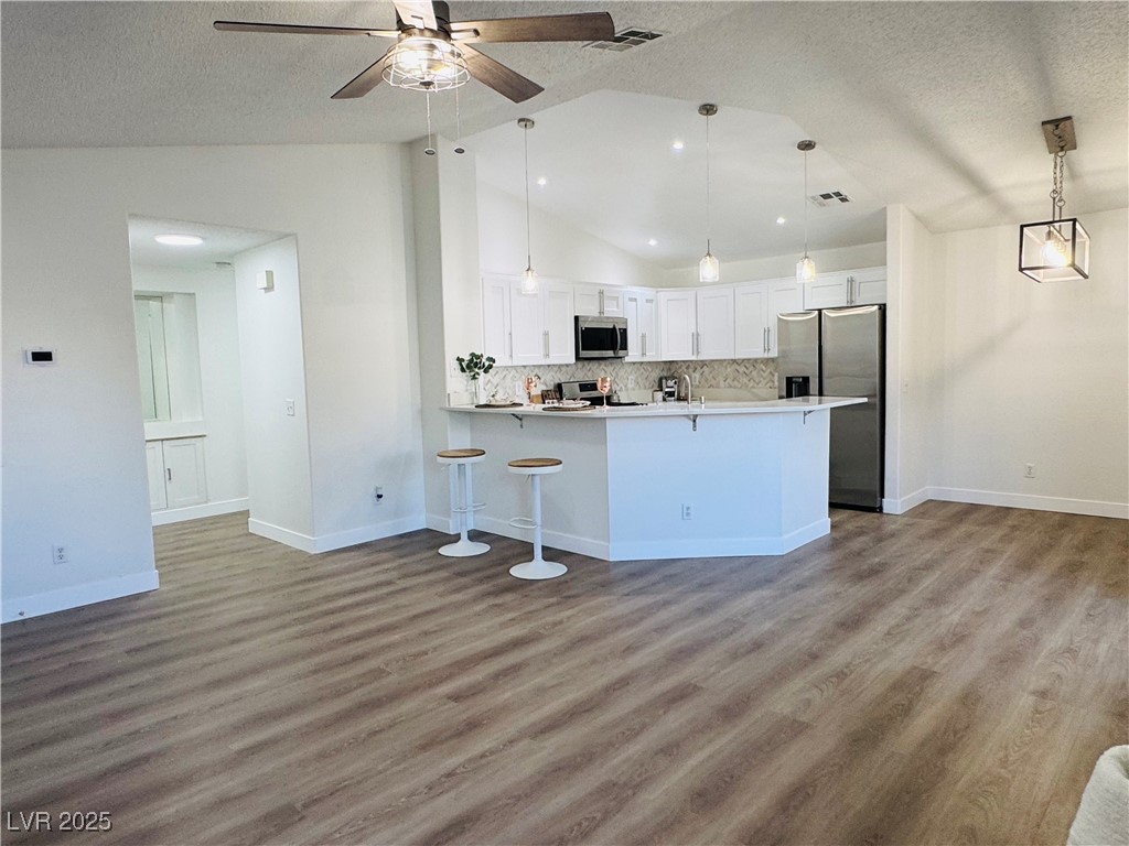 7905 Ryandale Circle 201