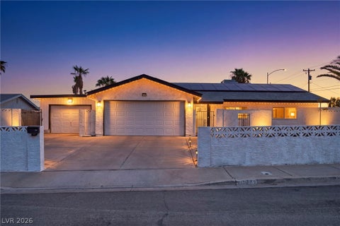 Homes For Sale - 637 Apollo Avenue<br/> Henderson, NV 89002