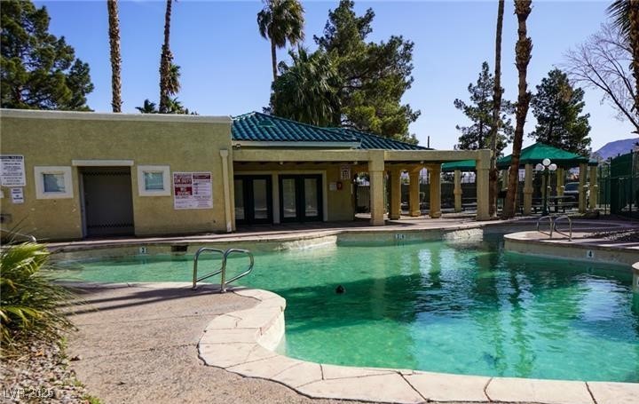 Las Vegas, Nevada 89110, United States, 2 Bedrooms Bedrooms, ,2 BathroomsBathrooms,Residential,Active,121520