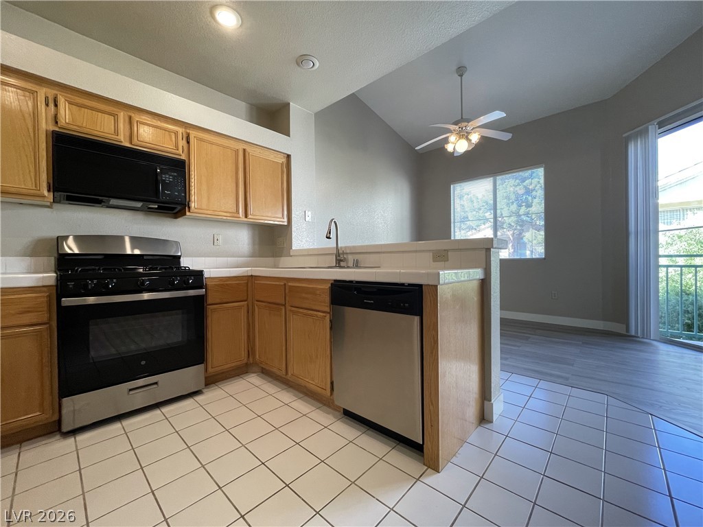 5155 TROPICANA Avenue 2079