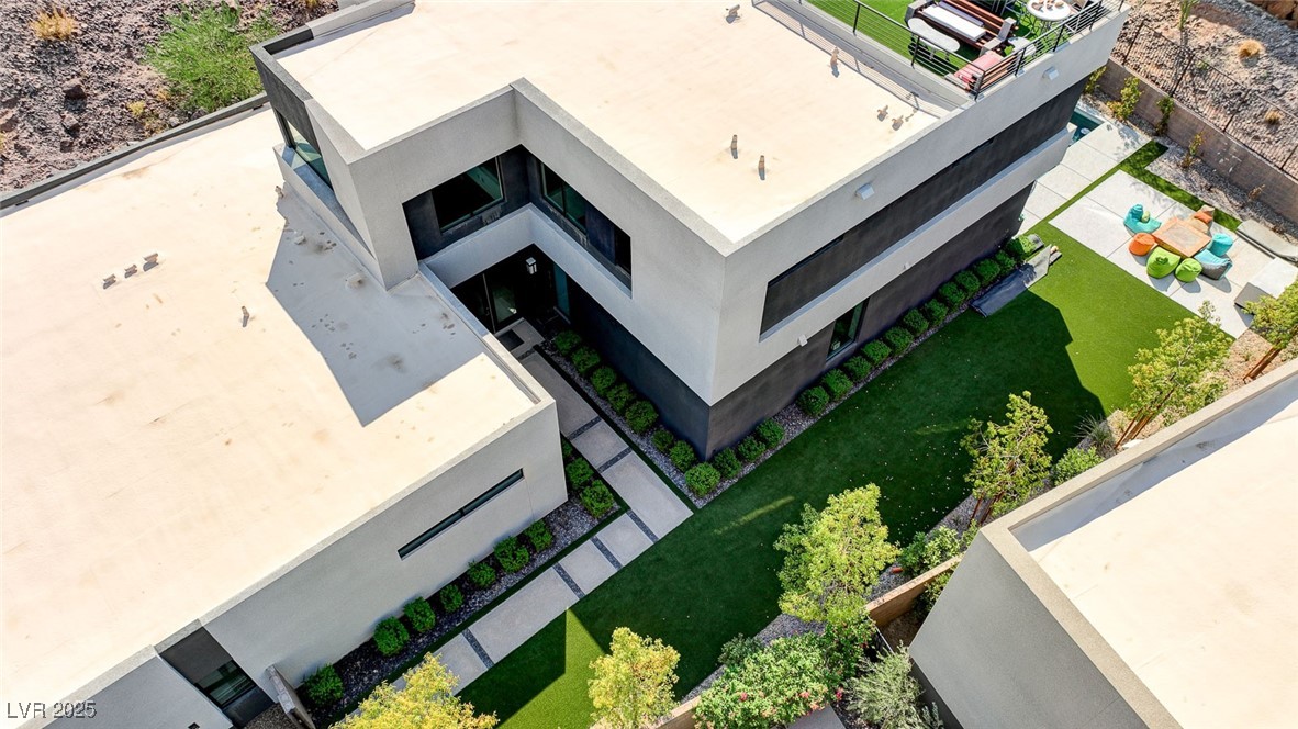 5 HIGHLAND COVE Lane