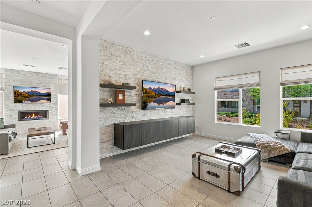 11280 Granite Ridge Drive 1022