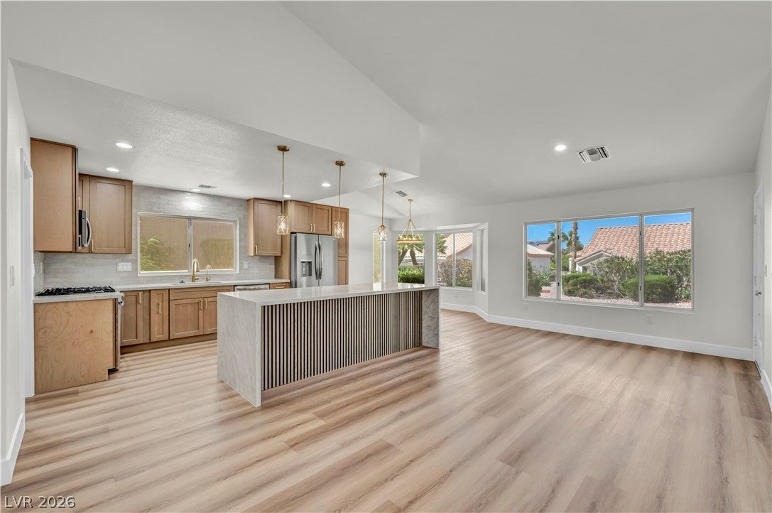 9912 Rosamond Drive
