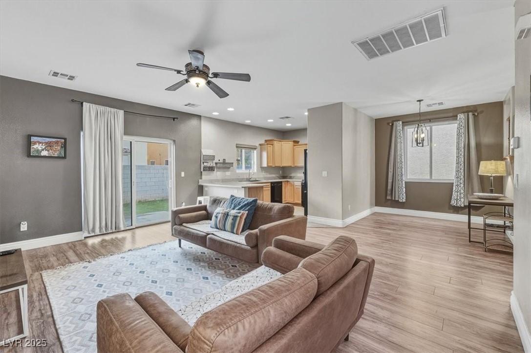 5690 Sentry Palm Court