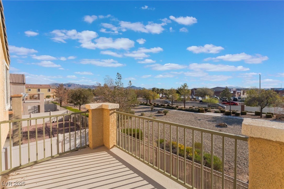 5520 Overlook Valley Street, North Las Vegas, Nevada image 21