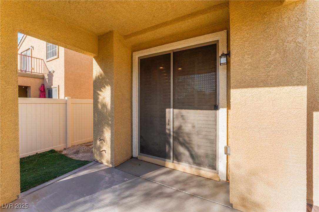5520 Overlook Valley Street, North Las Vegas, Nevada image 31