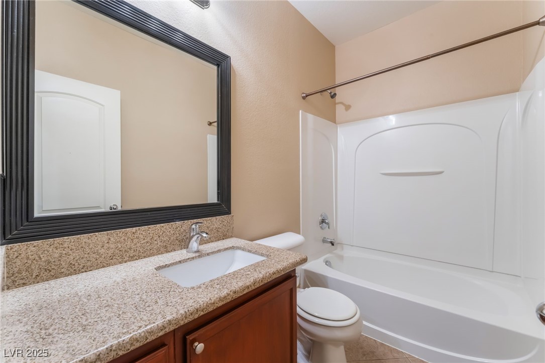 5520 Overlook Valley Street, North Las Vegas, Nevada image 24