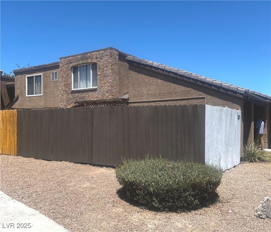 1500 Hialeah Drive A