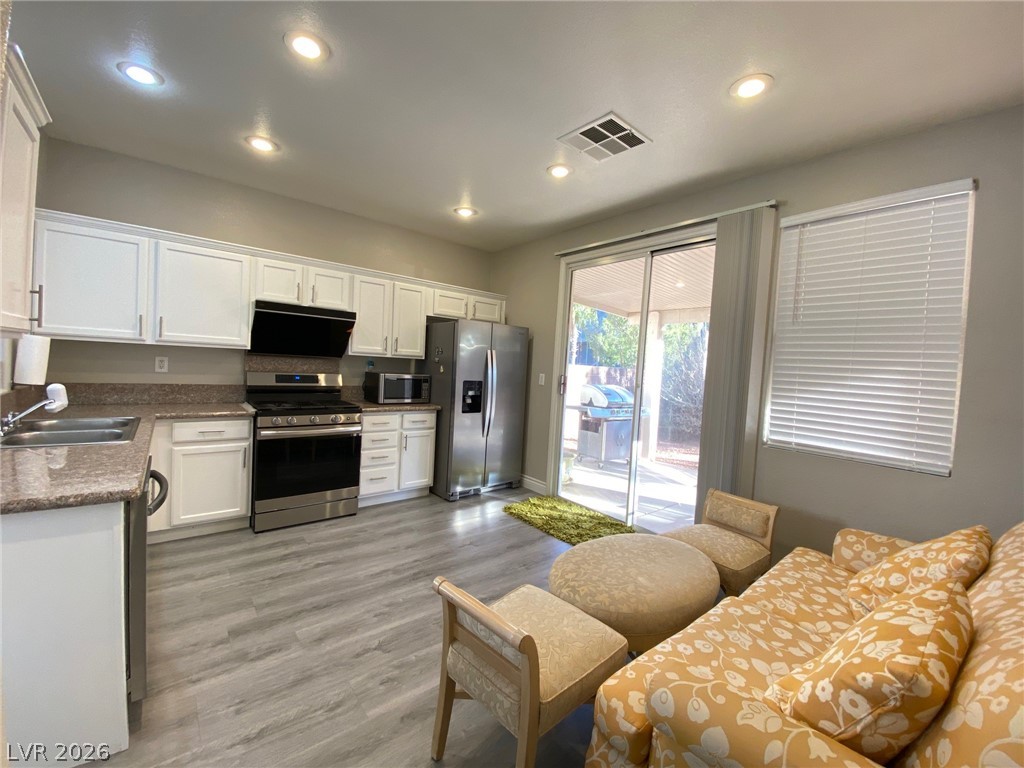 9845 BROOK CANYON Drive