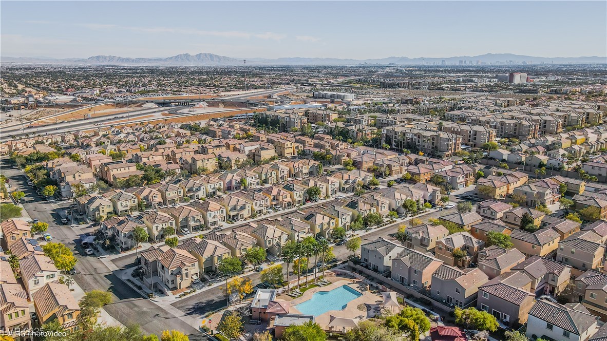 7653 Fabled Filigree Street