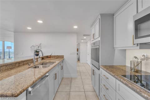 Tiny photo for 3111 Bel Air Drive #18B, Las Vegas, NV 89109 (MLS # 2796014)