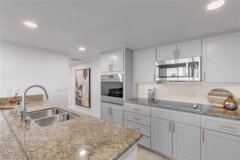 Tiny photo for 3111 Bel Air Drive #18B, Las Vegas, NV 89109 (MLS # 2796014)