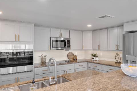 Tiny photo for 3111 Bel Air Drive #18B, Las Vegas, NV 89109 (MLS # 2796014)
