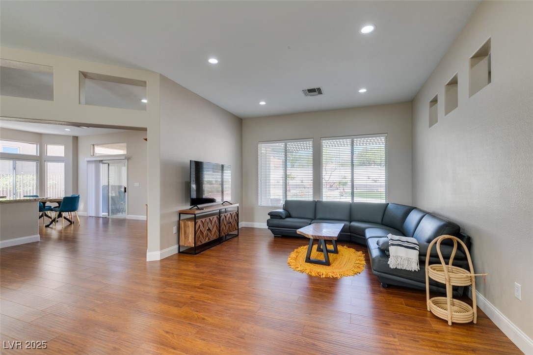 9816 Gerald Court, Las Vegas, Nevada image 5