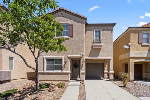 Homes For Sale - 6156 Pacific Dogwood Avenue<br/> Las Vegas, NV 89139