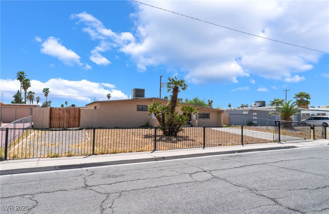 1615 Palora Avenue, Las Vegas, Nevada image 2