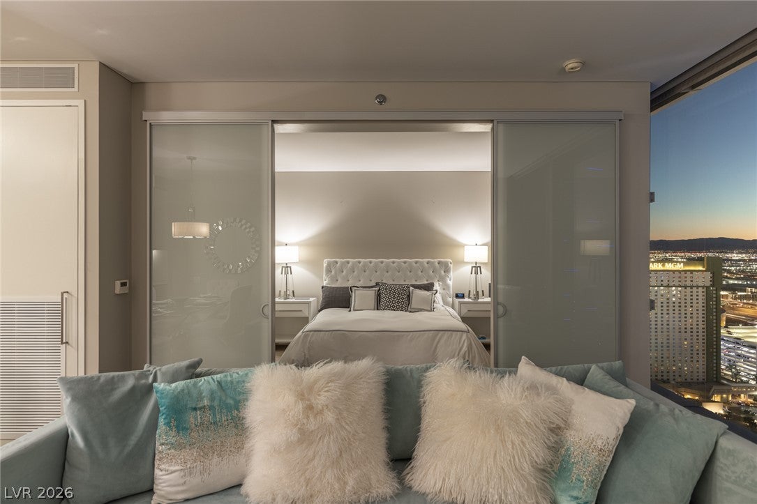 3722 Las Vegas Boulevard 3107