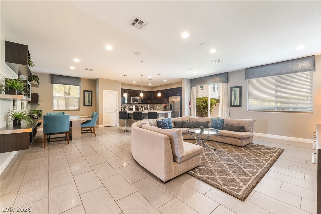 4946 W Mesa Verde Lane