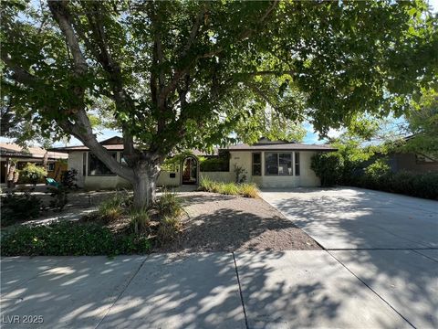 2809 Bryant Avenue Las Vegas NV 89102