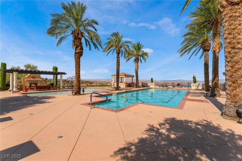 Tiny photo for 24 Via Vasari #204, Henderson, NV 89011 (MLS # 2742159)