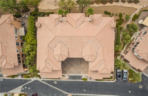 Tiny photo for 24 Via Vasari #204, Henderson, NV 89011 (MLS # 2742159)