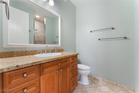 Tiny photo for 24 Via Vasari #204, Henderson, NV 89011 (MLS # 2742159)