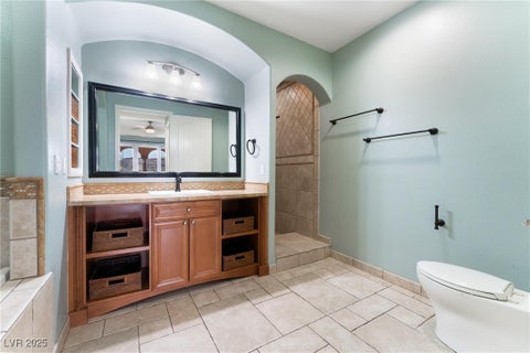 Tiny photo for 24 Via Vasari #204, Henderson, NV 89011 (MLS # 2742159)