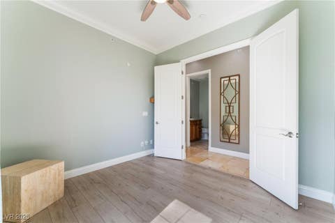 Tiny photo for 24 Via Vasari #204, Henderson, NV 89011 (MLS # 2742159)