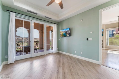 Tiny photo for 24 Via Vasari #204, Henderson, NV 89011 (MLS # 2742159)