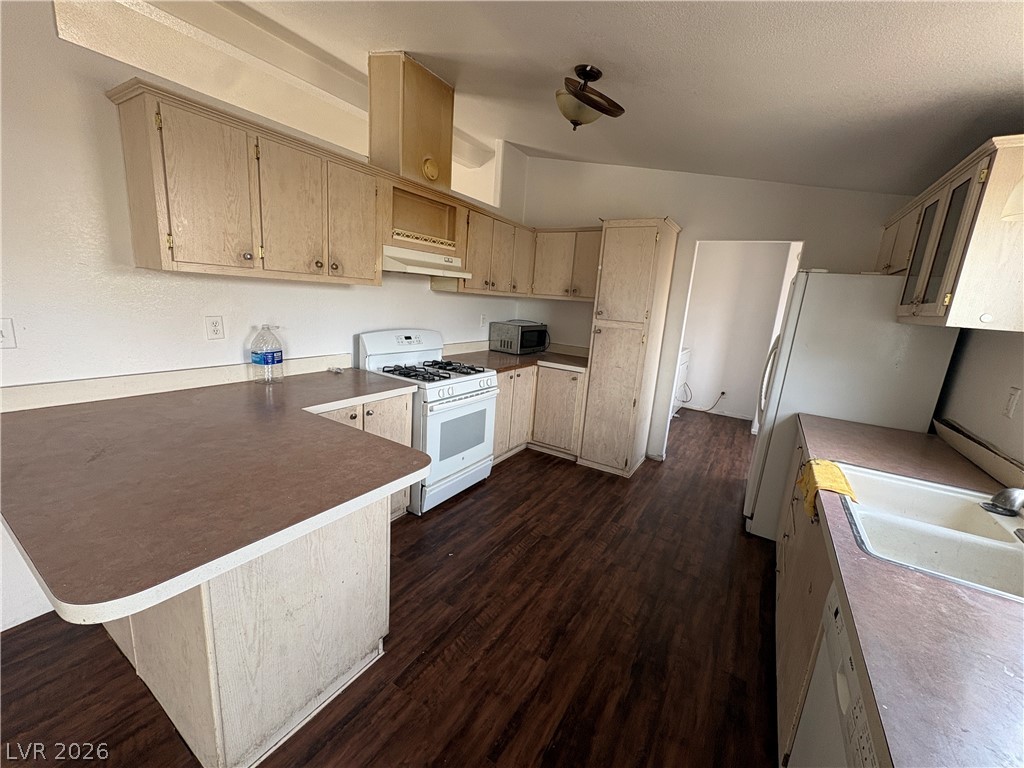 4877 Saguaro Way