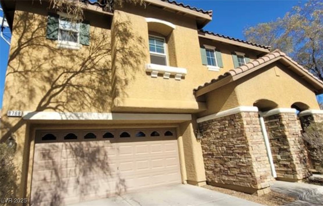8768 Charm Canyon Avenue, Las Vegas, Nevada image 3
