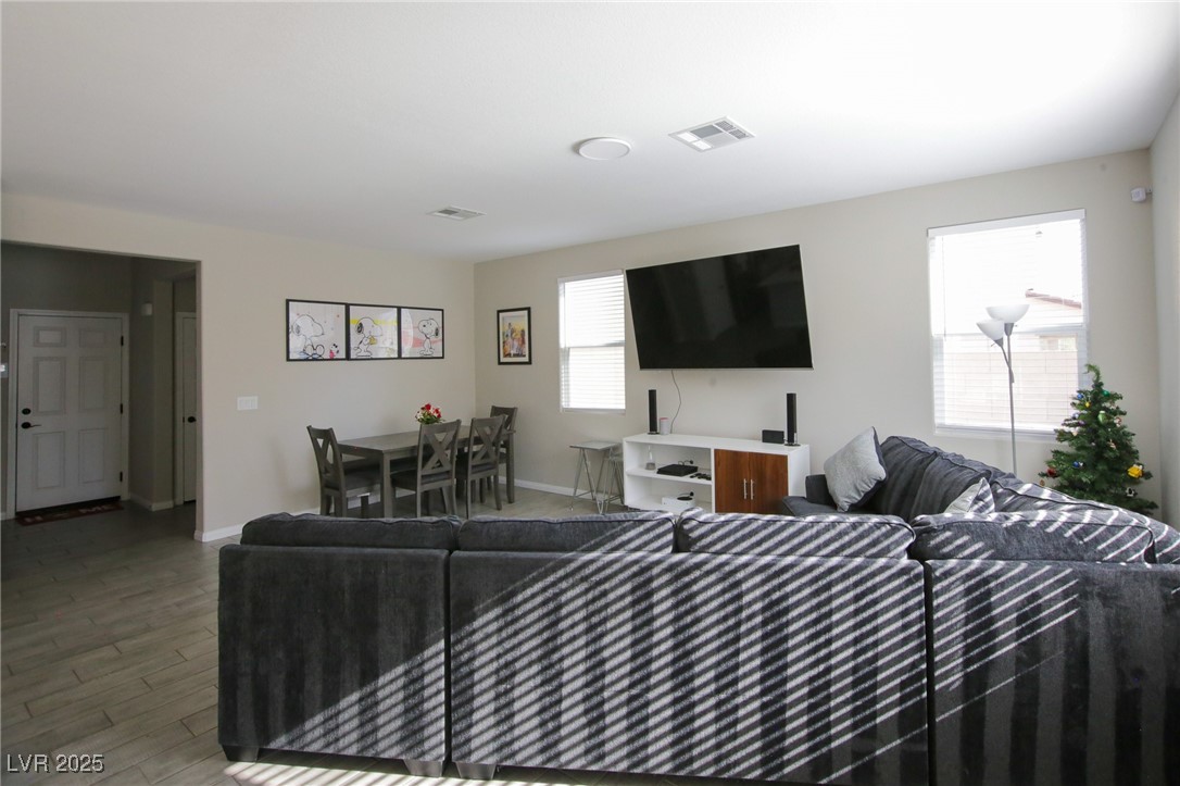 7037 Tilligerry Street, North Las Vegas, Nevada image 11