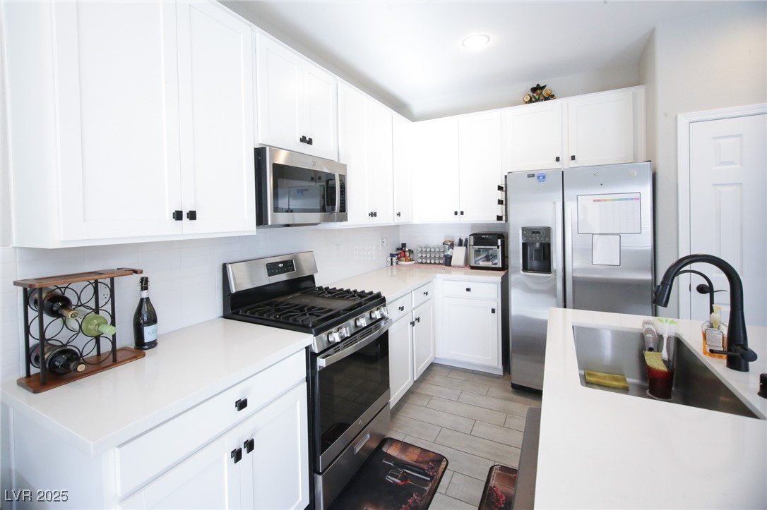 7037 Tilligerry Street, North Las Vegas, Nevada image 16